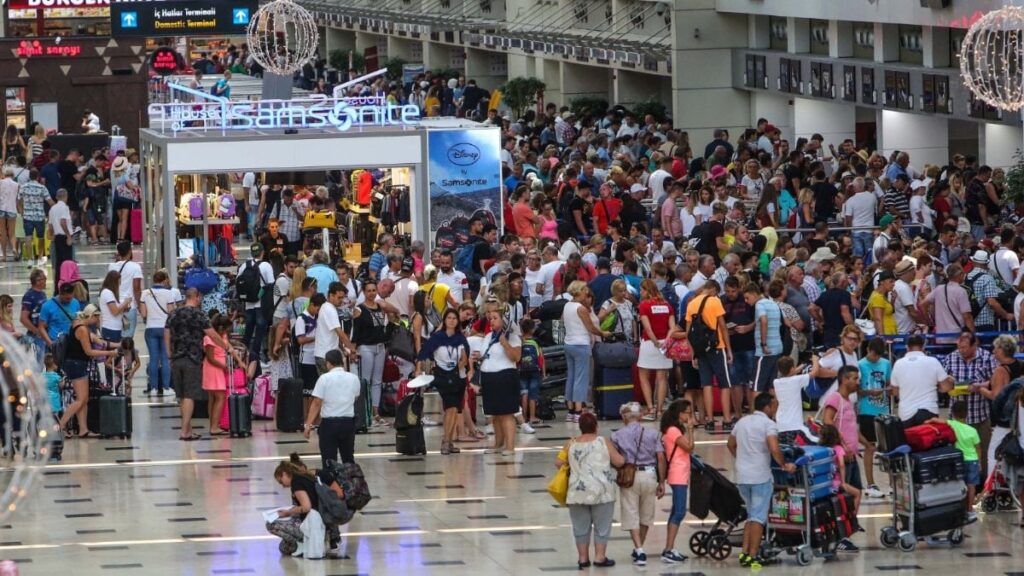 Antalya’da turizm tesisleri Kurban Bayramı’na dolu başlıyor