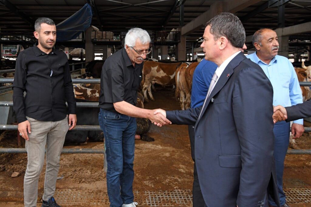 Osmangazi’de Kurban Satış ve Kesim Alanları Hizmete Hazır