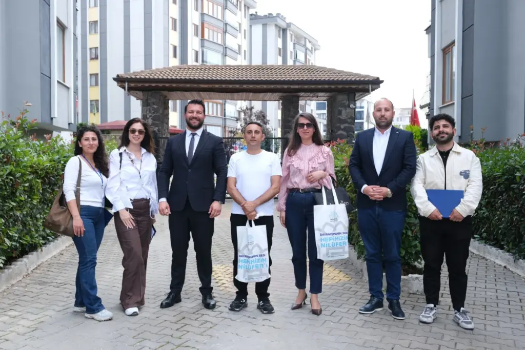 NAYDEM, apartman ve site emekçileriyle sahada buluştu