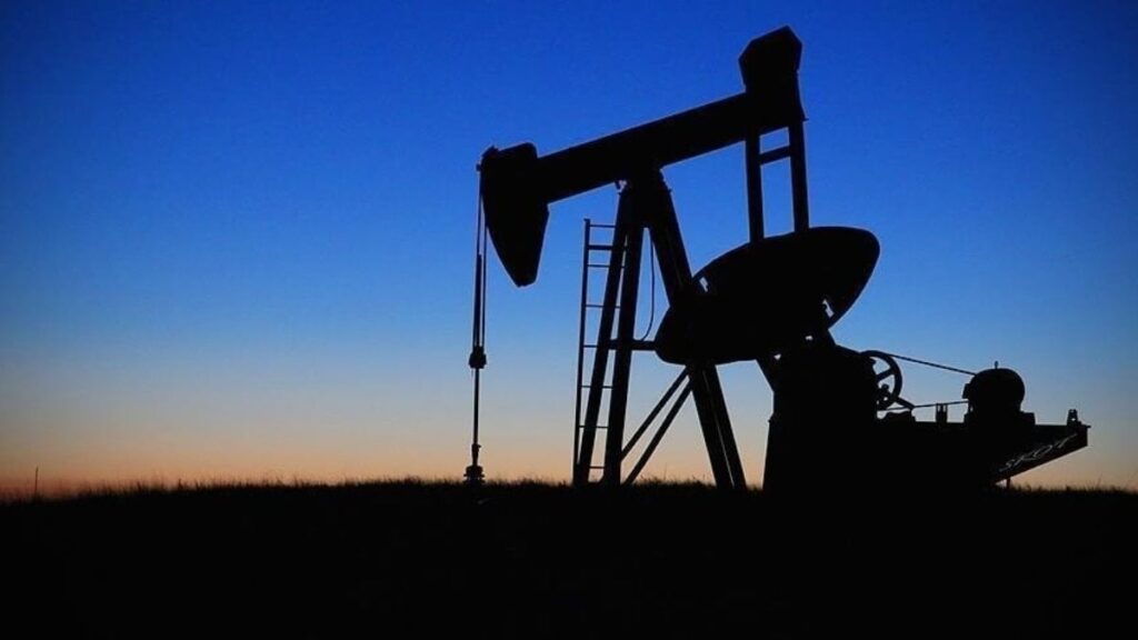 İran-ABD görüşmeleri durdu! Brent petrolün varil fiyatı 96 doları geçti