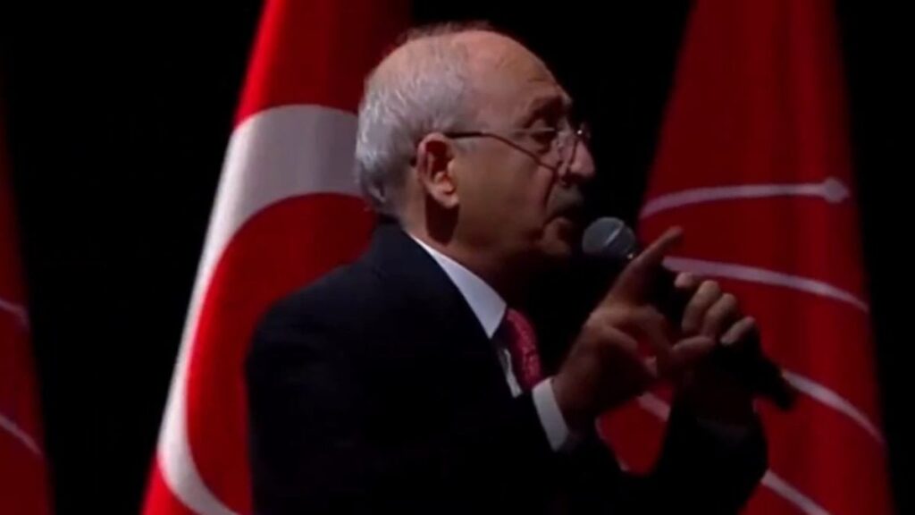 Kılıçdaroğlu, ‘Fetö’nün itleri yıldıramaz bizleri’ sloganlarını susturdu