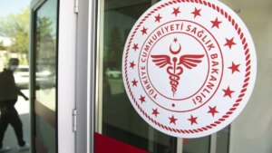 Sağlık Bakanlığı iller arası tayin başvuruları başladı! 2026 kura takvimi
