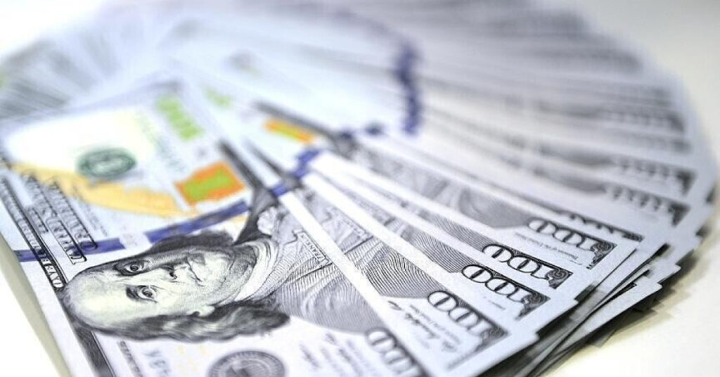Dolar, yen karşısında 40 yılın en yüksek seviyesini gördü
