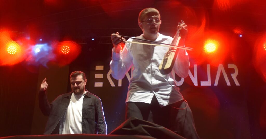 Özel gereksinimli Mehmet’in konser hayali gerçek oldu